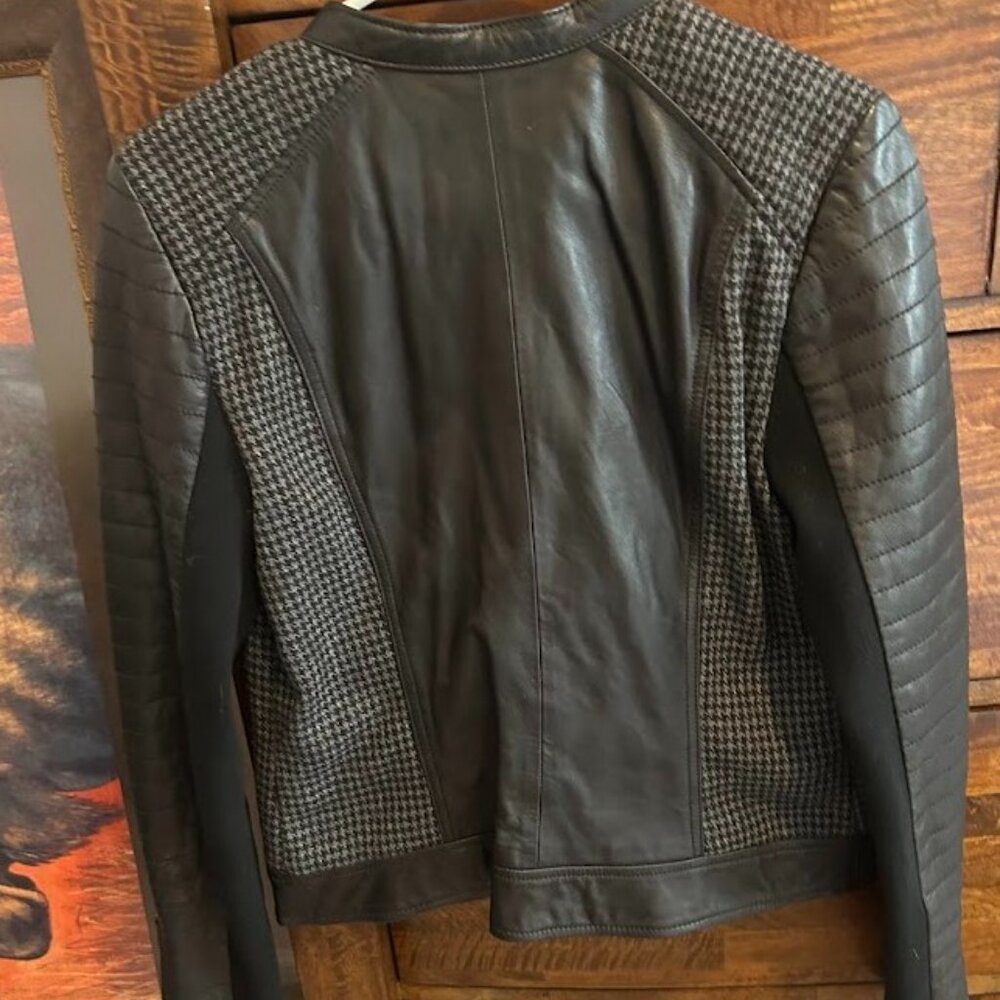 Leather coat - Picture 2 of 2